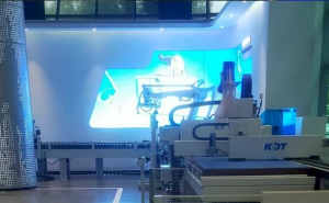 广州弘亚数控展厅8